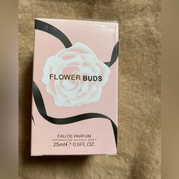 Mini Flower Buds - Picture 1 of 5